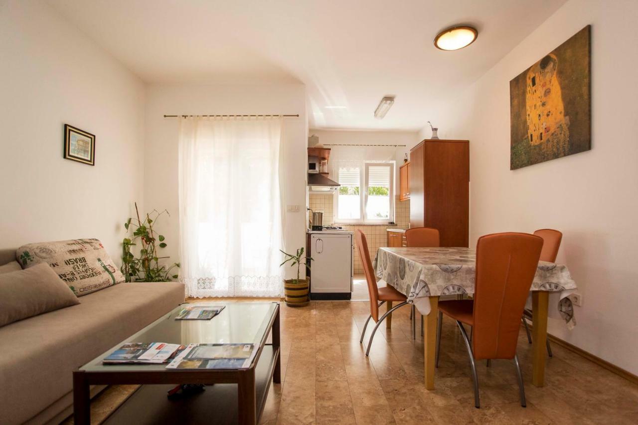 Apartment Beba Ρόβινι Εξωτερικό φωτογραφία